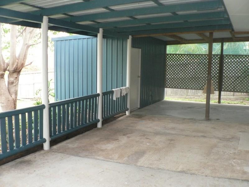 11 Pleasant Avenue, Tannum Sands QLD 4680