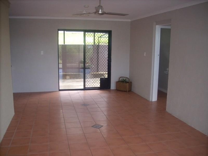 9 Tarcoola Drive, Boyne Island QLD 4680