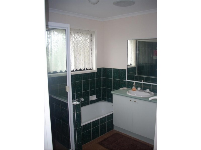 Boyne Island QLD 4680