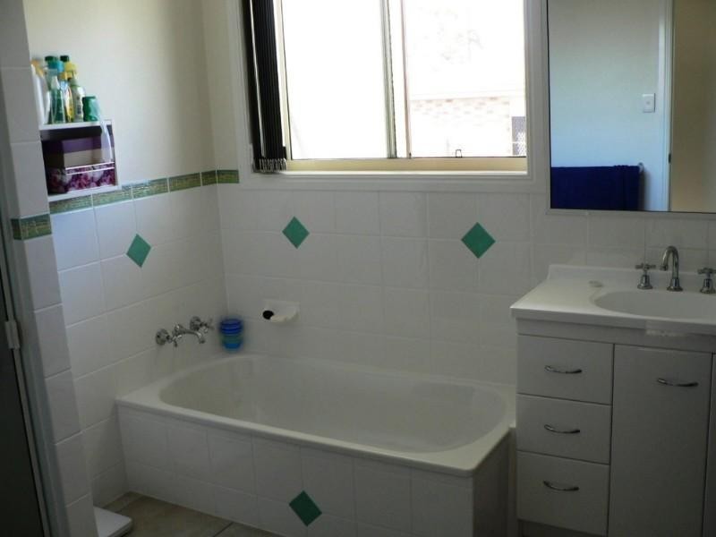 Boyne Island QLD 4680