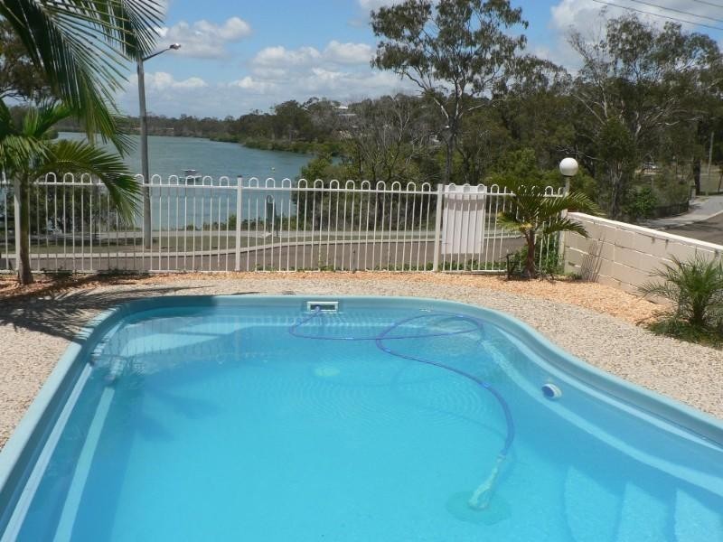 Boyne Island QLD 4680