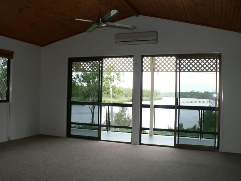 Boyne Island QLD 4680