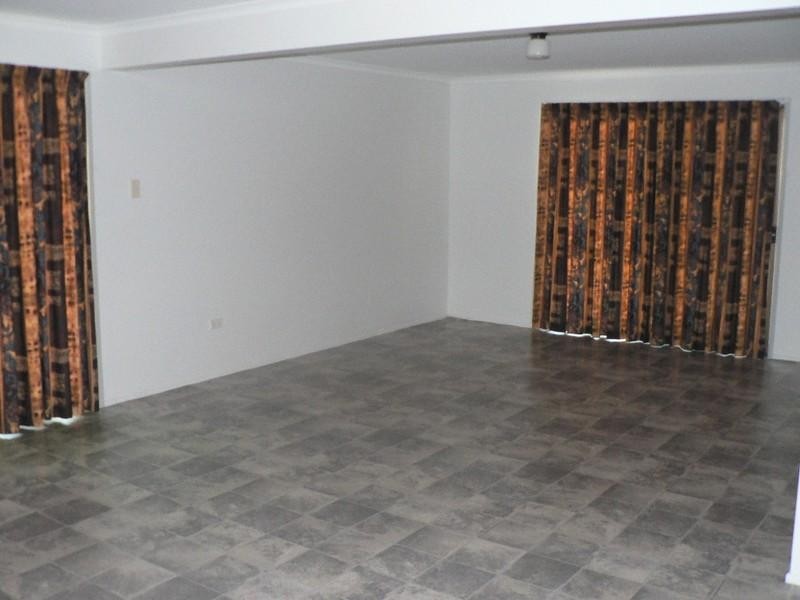 1 Darragh Street, Tannum Sands QLD 4680