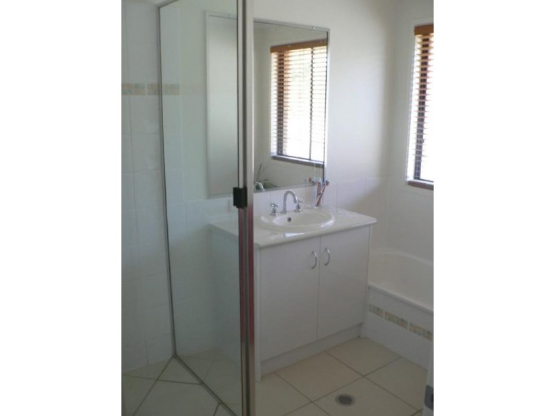 Boyne Island QLD 4680