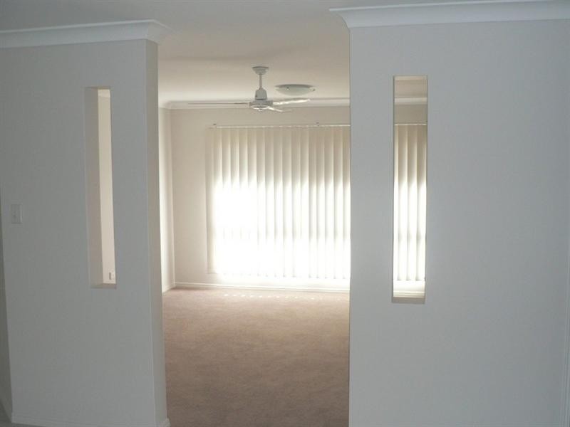 54 Bauhinia Street, Boyne Island QLD 4680