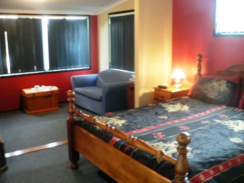 Boyne Island QLD 4680