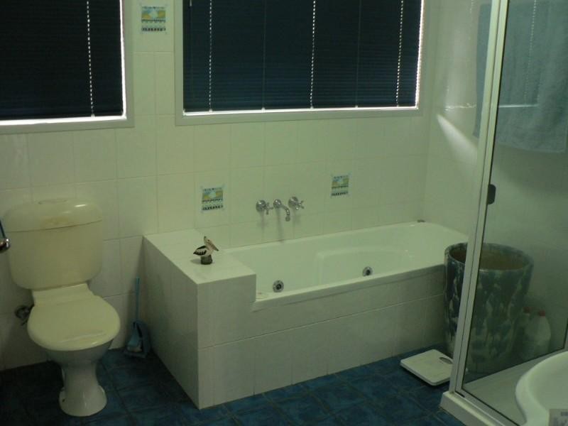 Boyne Island QLD 4680