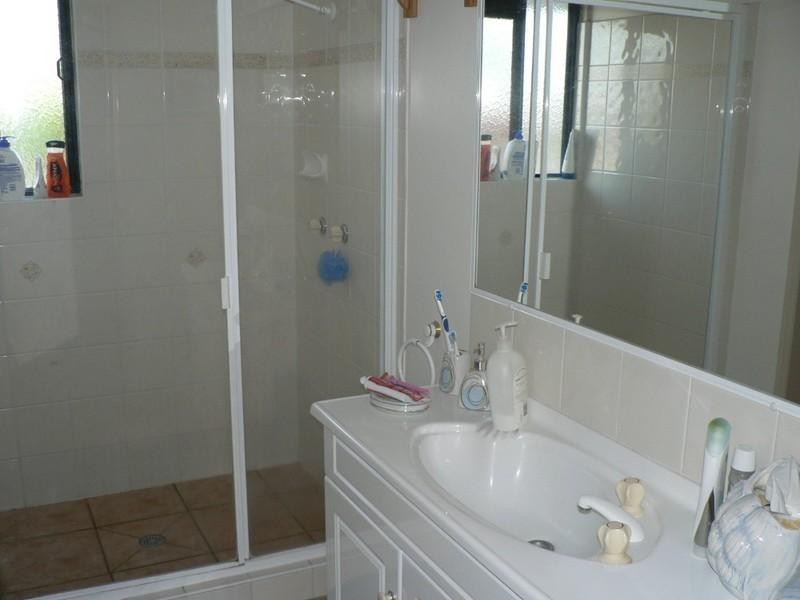 1/2 Hampton Drive, Tannum Sands QLD 4680