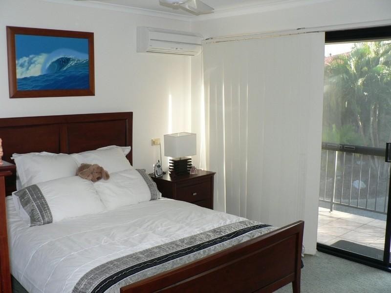 1/2 Hampton Drive, Tannum Sands QLD 4680