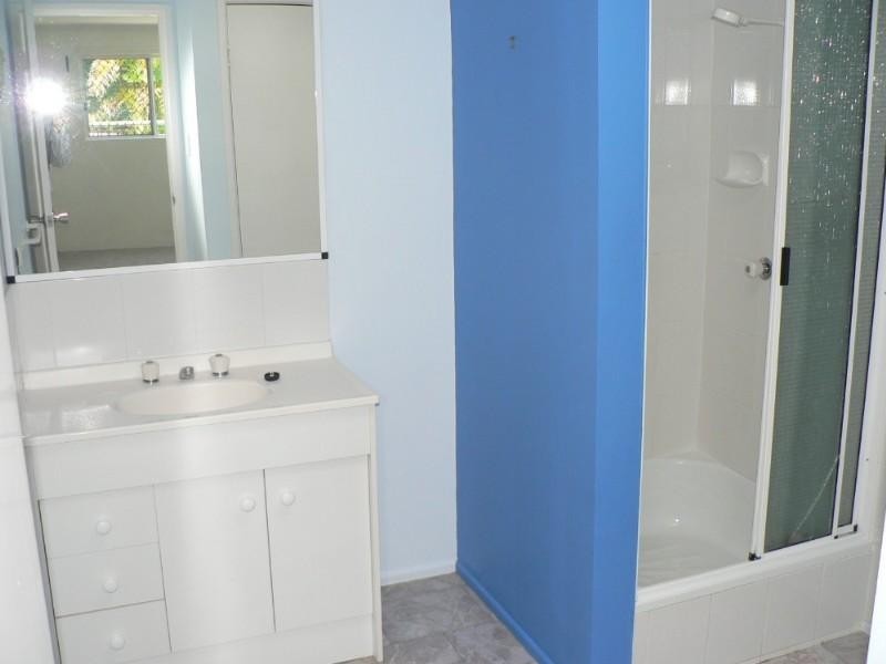 Boyne Island QLD 4680