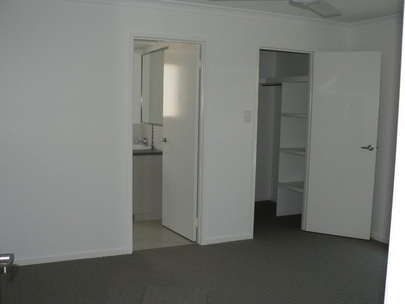 Boyne Island QLD 4680