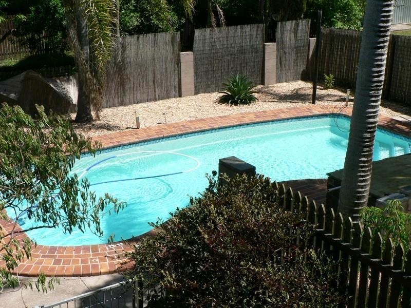 Boyne Island QLD 4680