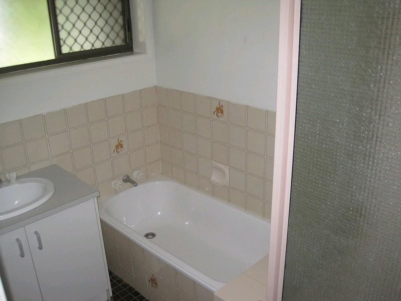 Boyne Island QLD 4680