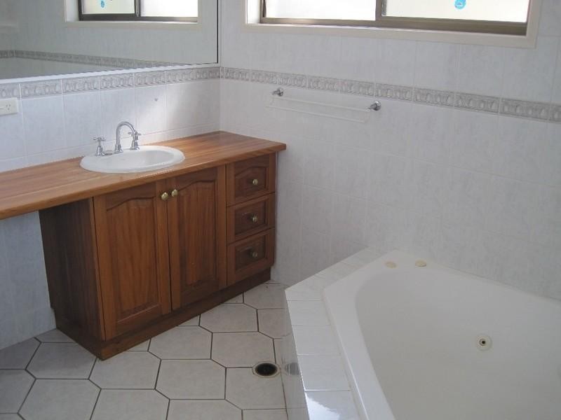 Tannum Sands QLD 4680