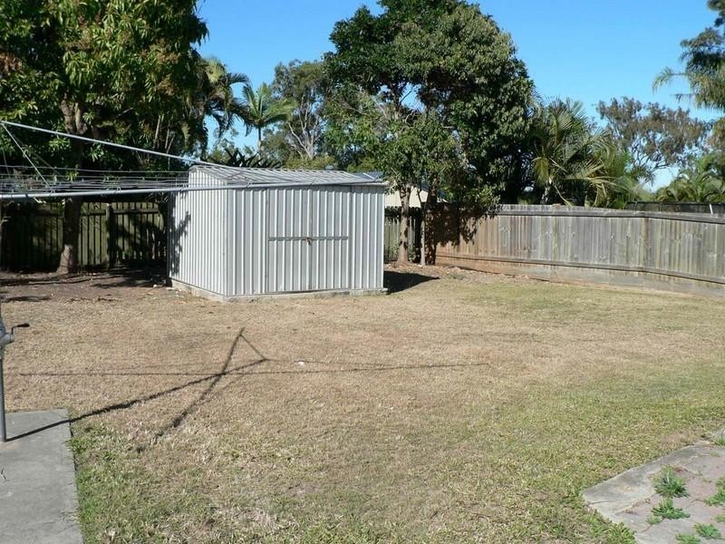 87 Booth Avenue, Tannum Sands QLD 4680
