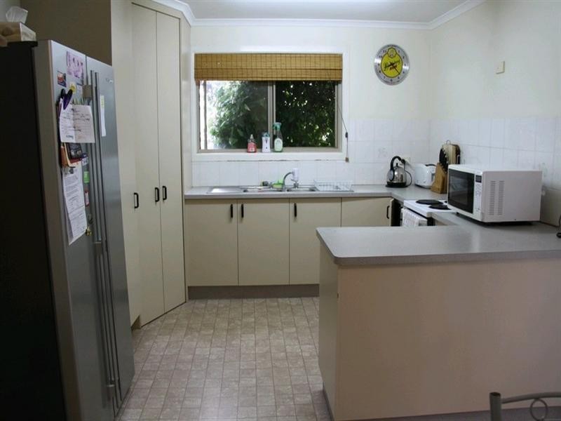 9 Polmaise Srteet, Boyne Island QLD 4680