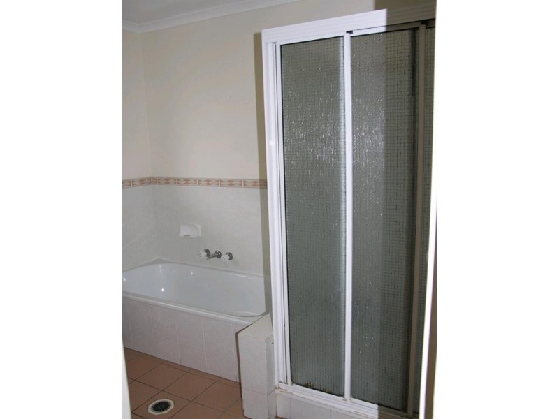 9 Polmaise Srteet, Boyne Island QLD 4680