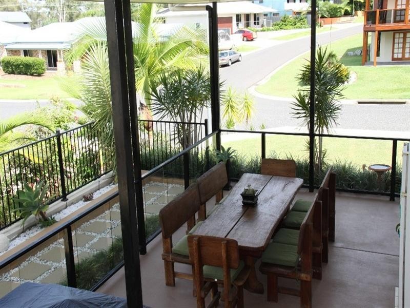 10 Lighthouse Drive, Boyne Island QLD 4680