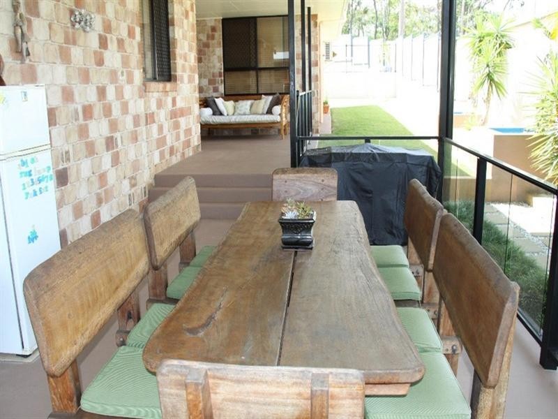 10 Lighthouse Drive, Boyne Island QLD 4680