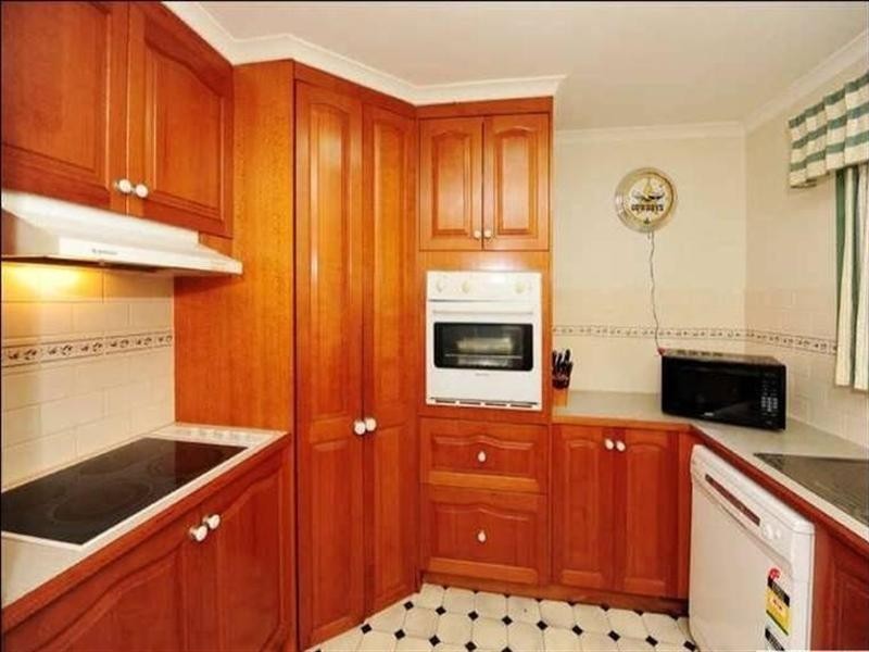 14 Clarance Drive, New Auckland QLD 4680