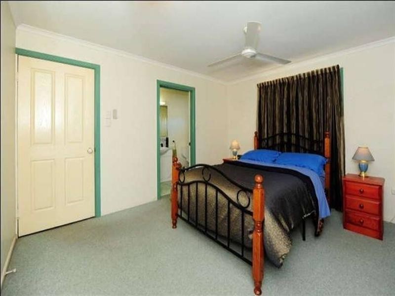 14 Clarance Drive, New Auckland QLD 4680