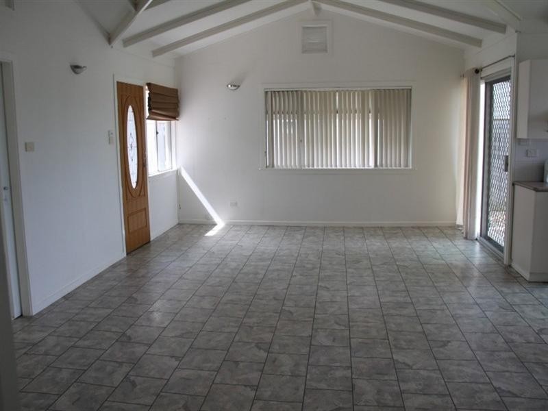 Boyne Island QLD 4680