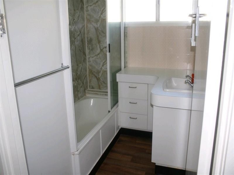 West Gladstone QLD 4680