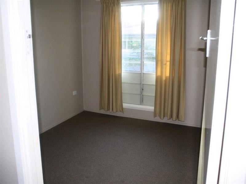 West Gladstone QLD 4680