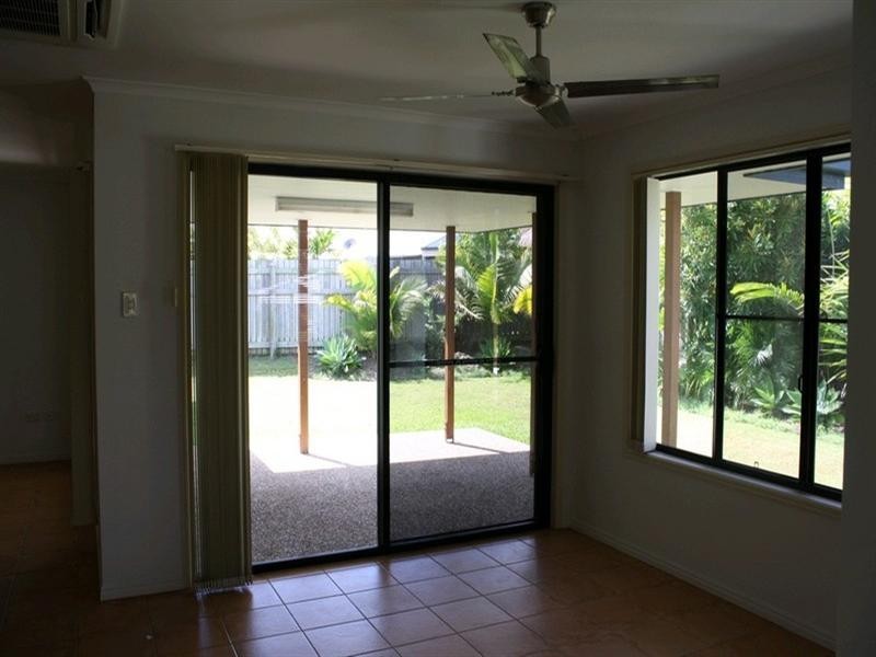 14 Schooner Street, Tannum Sands QLD 4680