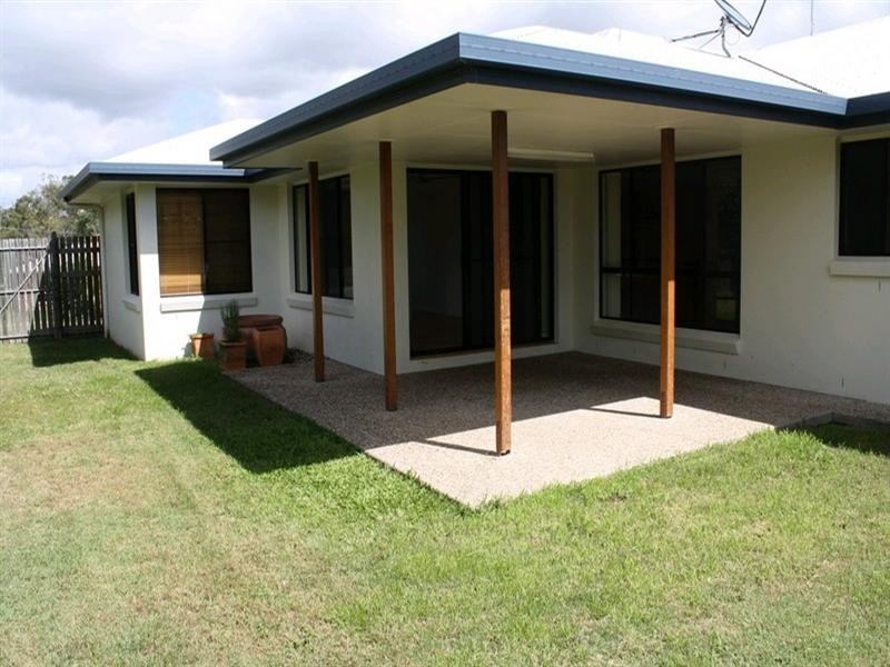 14 Schooner Street, Tannum Sands QLD 4680