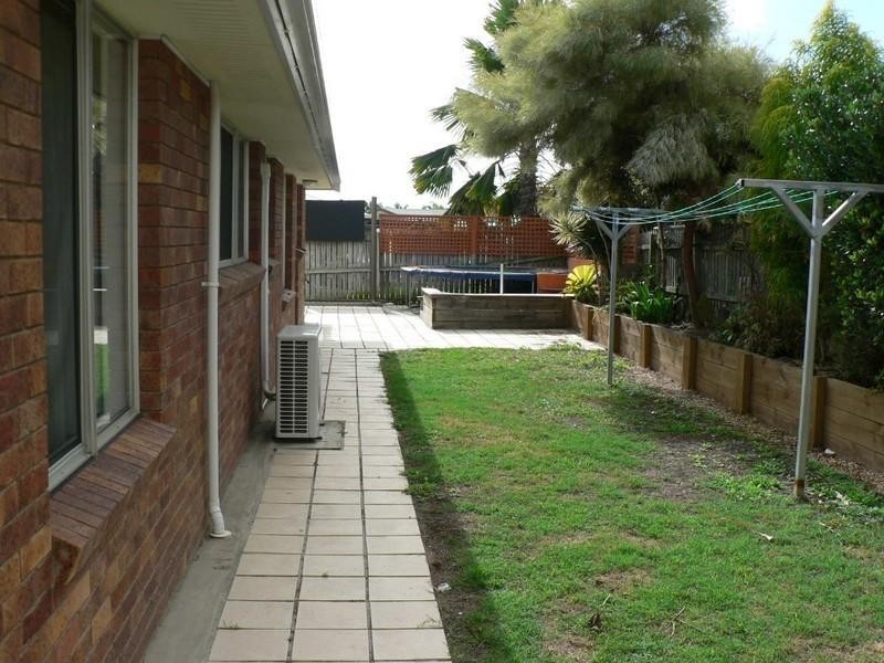 2 Onslow Street, Tannum Sands QLD 4680