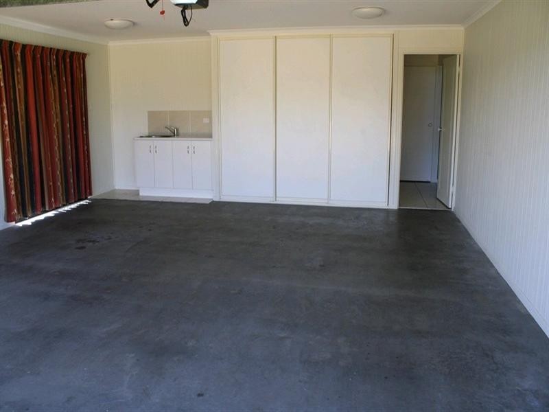 6 Riverside Drive, Tannum Sands QLD 4680