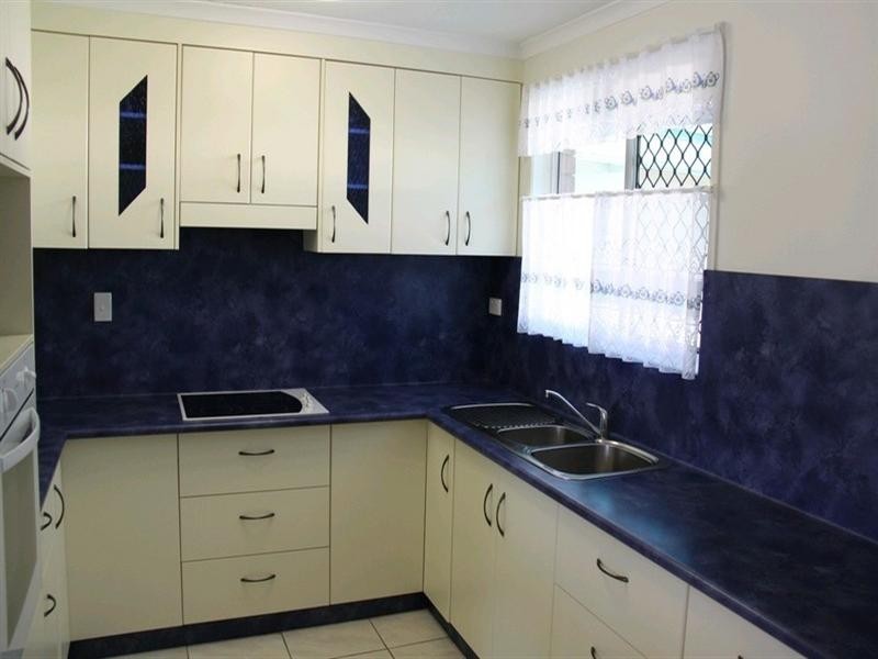 93 Booth Avenue, Tannum Sands QLD 4680