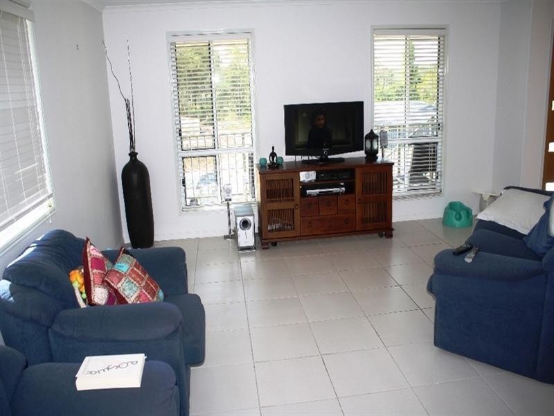 23 Marina Avenue, Boyne Island QLD 4680