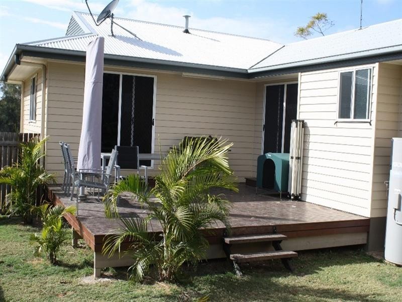 23 Marina Avenue, Boyne Island QLD 4680