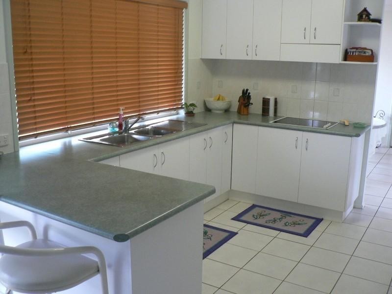31 Geoffrey Thomas Drive, Tannum Sands QLD 4680