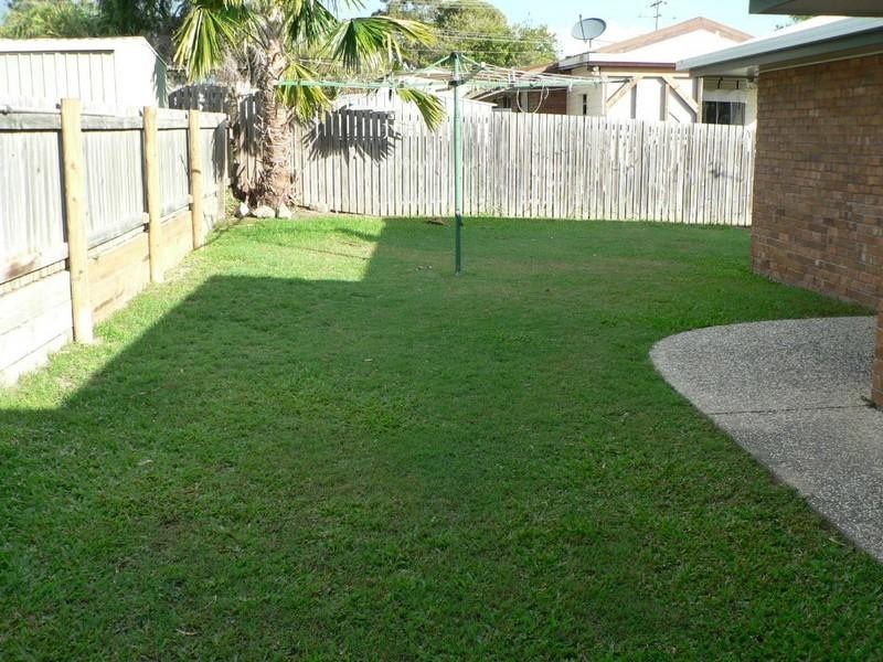 31 Geoffrey Thomas Drive, Tannum Sands QLD 4680