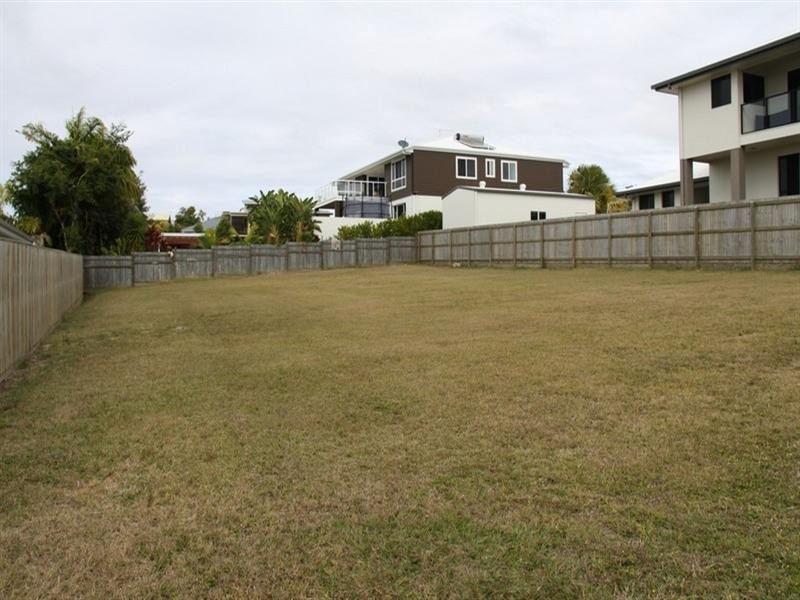 17 Tina Drive, Tannum Sands QLD 4680