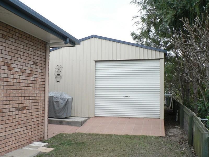 6 Kenneth Court, New Auckland QLD 4680