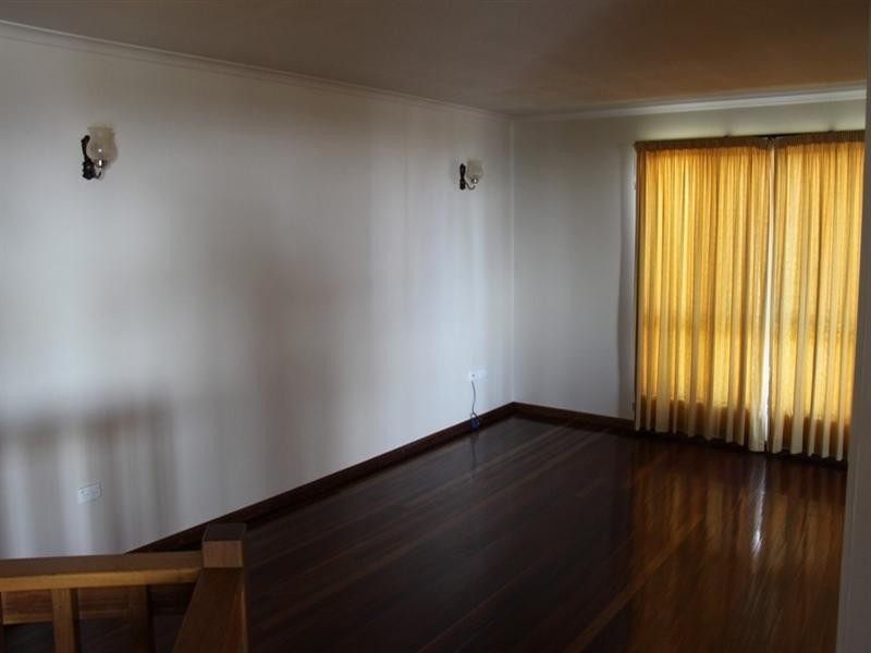 60 Booth Avenue, Tannum Sands QLD 4680