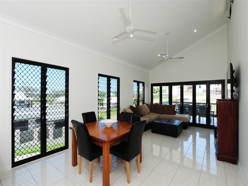 Boyne Island QLD 4680