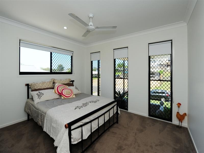 Boyne Island QLD 4680