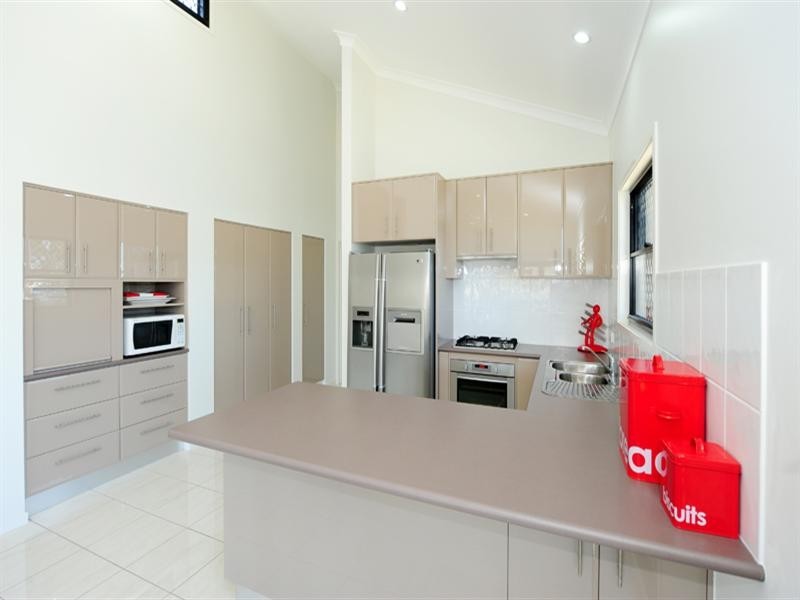 Boyne Island QLD 4680