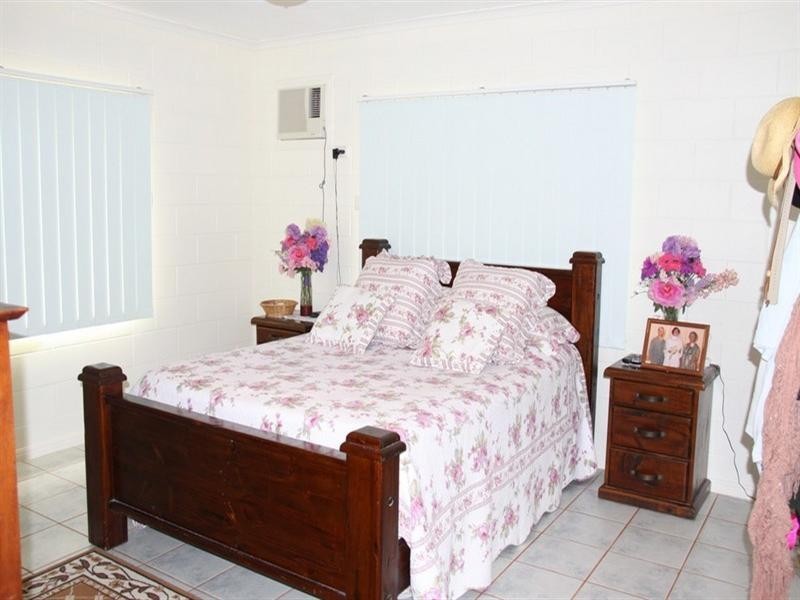 68 Koorawatha Drive, Bororen QLD 4678