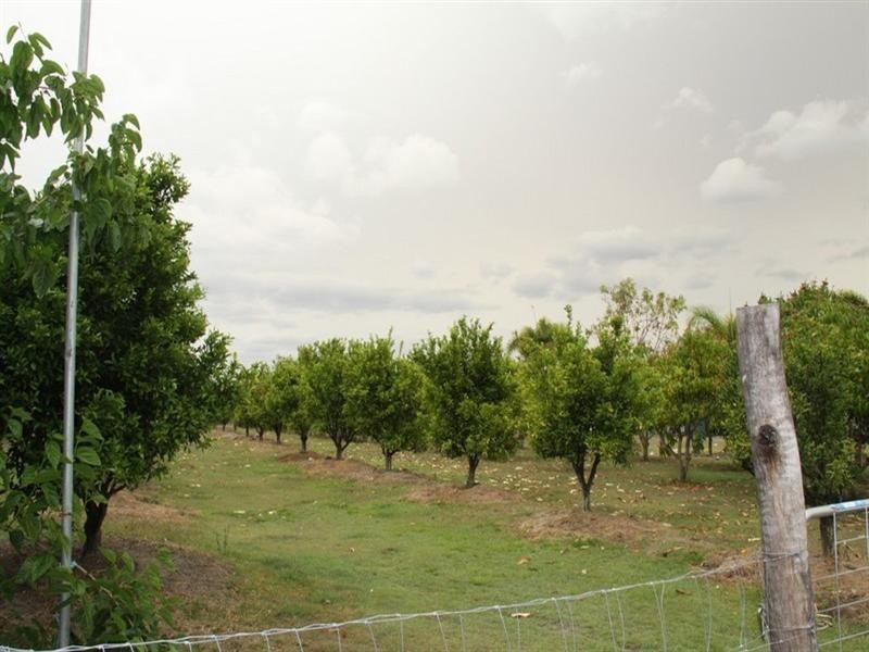 68 Koorawatha Drive, Bororen QLD 4678