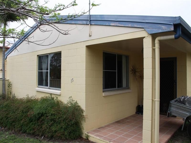 15 Salgado Street, Boyne Island QLD 4680