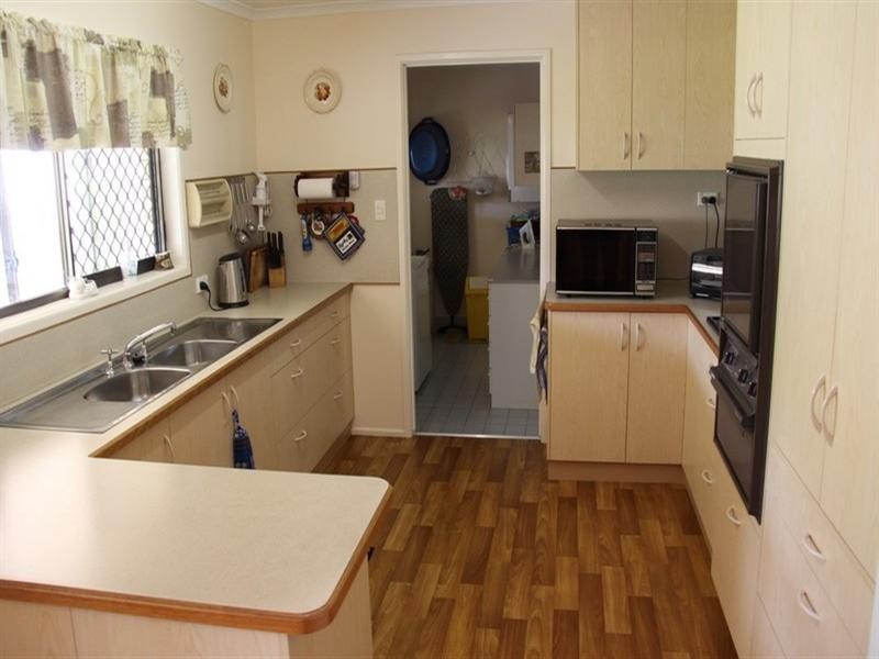 10 Intrepid Street, Clinton QLD 4680