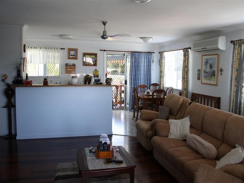 2 Salmon Street, Tannum Sands QLD 4680