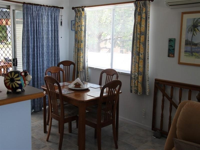 2 Salmon Street, Tannum Sands QLD 4680