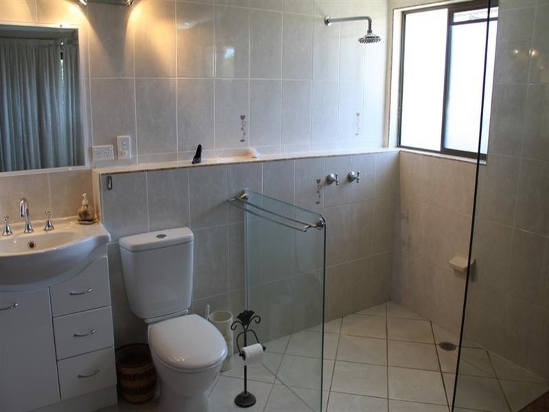 26 Edward Street, Boyne Island QLD 4680